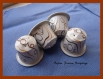 Boucles d'oreilles réalisées avec des capsules de café nespresso rayées