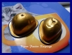Collier réalisé avec des capsules spécial t or et nespresso gris et or