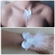 Parure mariage collier/bracelet orchidée/plumes blanche 