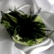 Broche fleur en tissu & plumes et perles 119