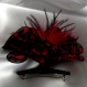 Petite barrette fleur en tissu & plumes et perles 124