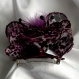 Petite barrette fleur en tissu & plumes et perles 181