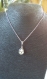 C249- collier en acier inoxydable avec un pendentif en forme de goutte et perle en verre transparente facetée
