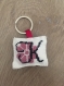 Porte clés lettre k violet