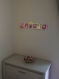 Deco chambre enfant, cadre mural, figurines rose jaune fluo rose, cadeau original