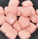 B62b1r / mercerie boutons carrés plastique rose 17mm vendus à l'unité