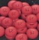B65d2r / mercerie boutons plastique rouge 18mm vendus à l'unité