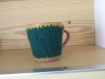 Mug bois de rose habillé au crochet de vert/ protection tasse crochetée main