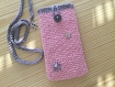 Étui téléphone portable crocheté main en coton rose/ gris