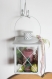 Lanterne romantique, blanche, à suspendre avec sa décoration florale printanière et sa bougie- rubans dentelle - esprit shabby