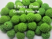 5 perles en crochet 17mm coloris vert perruche