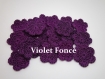 2 fleurs en crochet 3,5 cm coloris violet foncé