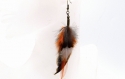 Boucles oreilles plumes naturelles isi orange marron; boucles oreille chics ethniques, boucle d'oreille plumes de fêtes, bijoux