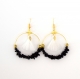 Créoles dorées onyx, bijoux boho chic noir et blanc  - boucles d'oreilles - gemstone earrings - gold plated hoops