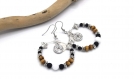 Créoles feng shui pierre naturelles et bois - boucles d'oreilles boho anneau argent - hoops en perles de lave noire et bois,