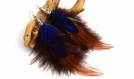 Boucles d'oreilles 3 plumes waneta - ethnic feather - plume bleue  roi et marron