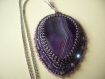 Collier en agate violette brodée de perles original pièce unique