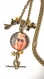 B3.746 bijou femme lady gaga collier pendentif bijou fantaisie bronze cabochon verre célébrité chanteuse music musique lunettes étoile star (série 3)