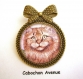 B3.792 bijou femme chat broche épingle pendentif noeud bijou fantaisie bronze cabochon verre portrait chat tigré felin chaton matou cat (série 2)