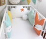 Tour de lit bébé en 70 cm large, 5 coussins renards et nuages, vert d'eau, blanc, jaune moutarde et orangé