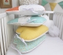 Tour de lit bébé en 70 cm large, 5 coussins renards et nuages, vert d'eau, blanc, jaune moutarde et orangé