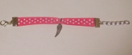 Bracelet rose,blanc avec son aile