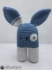 Mango doudou lapin  amigurumi crochet bleu et gris 