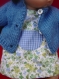 Vêtement de poupée (30cm): gilet et robe fleurie