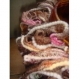 Echarpe tricot fait main marron rose velours 100 cm 