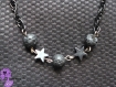 Black star - collier chaîne noire perles de lave naturelles et étoiles en hématite