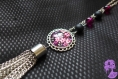 Liberty - collier sautoir chaîne argentée cabochon liberty rose noire, perles et pompon argenté