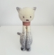 Décoration chat au crochet assis | décoration chambre bébé et enfant | chat au crochet | cadeau de naissance | déco chat | déco bébé