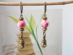 Boucles d'oreilles goutte bronze perle fimo rose
