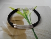 Bracelet cordon plat noir connecteur tube