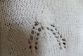 Pull tunique tricoté avec incrustations de feuilles au crochet