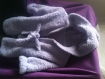 Peignoir violet clair à capuche tricoté main, pour bébé taille 6 mois