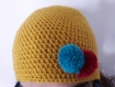 07. bonnet jaune au crochet