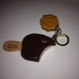 Porte-clef glaçe avec un biscuit en fimo (fait main) 