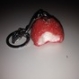 Porte-clef bonbon en fimo avec une breloque fraise tagada (fait main)