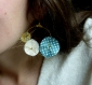 Boucles d'oreilles créoles fleuries* trio de fleurs* turquoise* blanc* liberty jaune