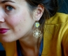 Boucles d'oreilles* fleurs en bois découpé* pastille dessinée main* jaune/noir