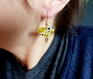 Boucles d'oreilles dessinées à la main* demi-lune* mini* soleil jaune et noir