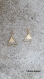 Boucles d'oreilles dorées triangle 
