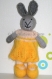 Petronille, doudou lapin en tricot
