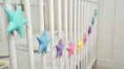 Guirlande d'étoiles, couleurs pastel. décoration chambre bébé