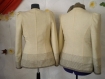 Elegant champagne jacket of fine wool textile with lining/elégante veste de champagne en textile de laine fine avec doublure.