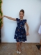 Élégante robe pour enfants en fleurs bleues, robe avec ensemble, robe à manches courtes