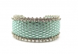 Bracelet manchette simili cuir vert d'eau et perles de verre brodées 
