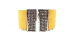 Bracelet cuir de galuchat jaune ,argent et strass