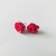 Puce d'oreille fleur rose